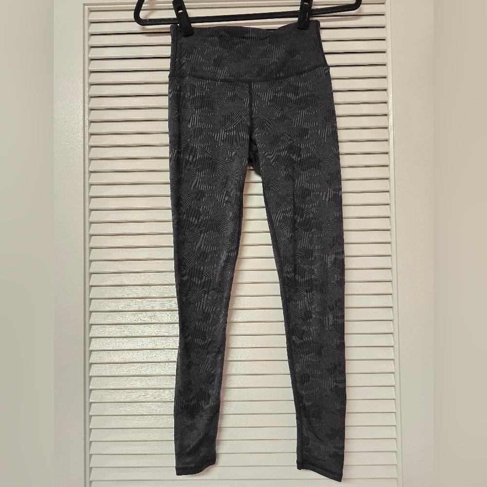 Kyodan - Grey Camo Athletic Activewear Workout Stretch Leggings